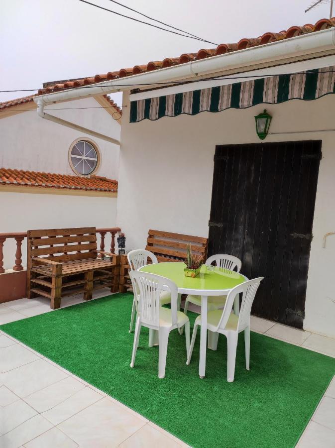 נאזרה Lemos Family Beach House מראה חיצוני תמונה