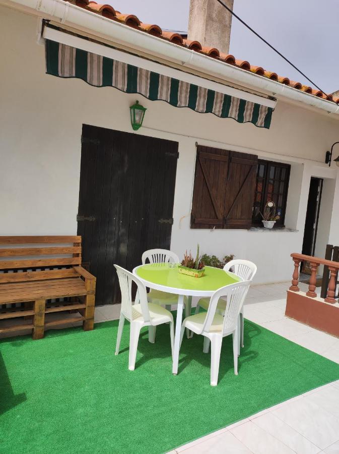 נאזרה Lemos Family Beach House מראה חיצוני תמונה